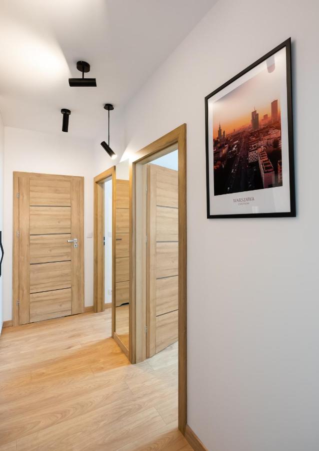 Wola Skwer Happy Apartment Варшава Экстерьер фото
