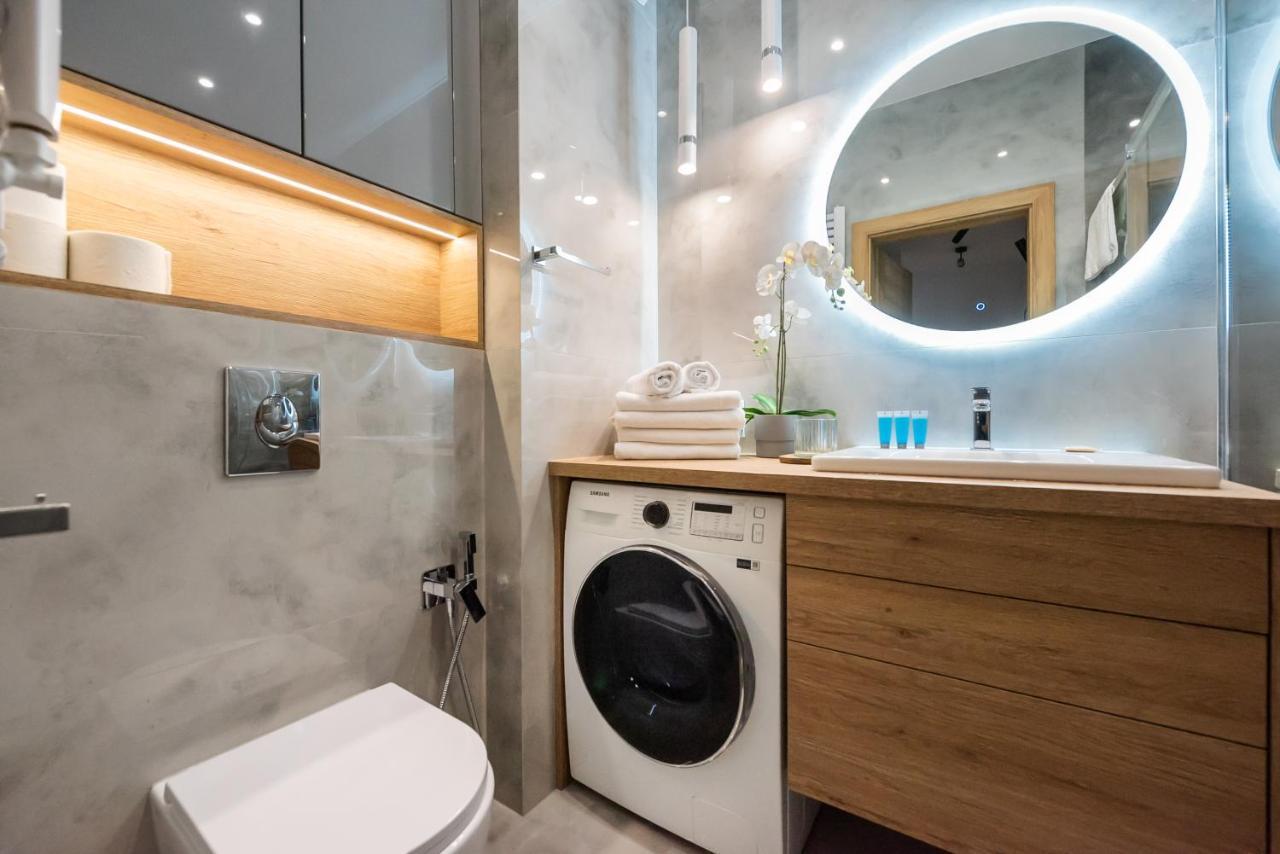 Wola Skwer Happy Apartment Варшава Экстерьер фото